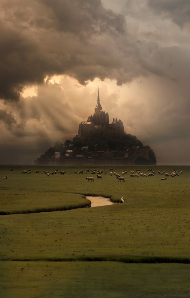 Saint Michel in the evening sun by Jarek Blaminsky