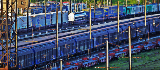 Color train by Stefan D