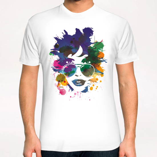 Femme à Lunettes... T-Shirt by Vic Storia